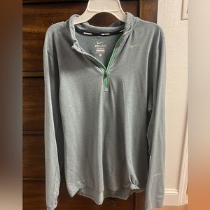 Nike Dry fit pull over